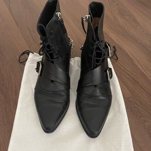 TABITHA SIMMONS BLACK DOUBLE-BUCKLED LACE-UP ANKLE BOOTS WITH CHAIN